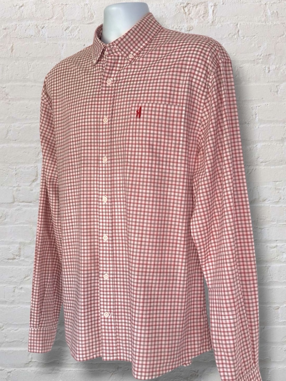 Johnnie-O Hangin’ Out Shirt XL–Malibu Red Plaid Long Sleeve Button Down